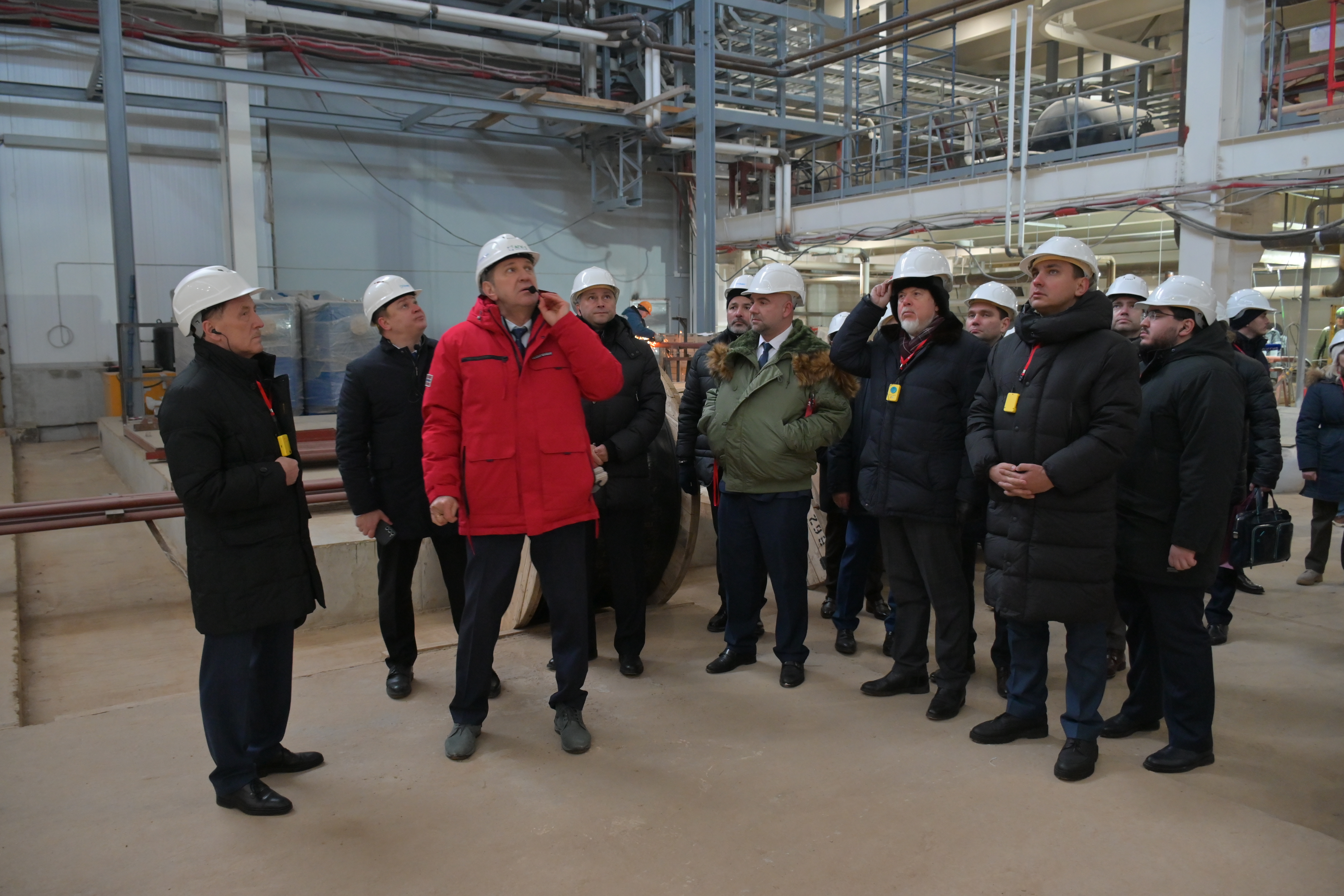  Депутаты Государственной Думы провели выездное совещание на площадке строящегося завода по энергетической утилизации «РТ-Инвест»